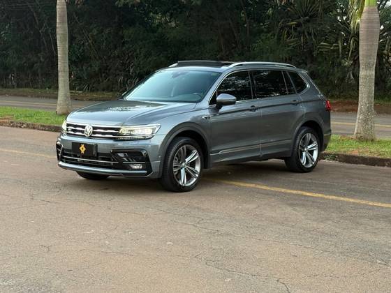 VOLKSWAGEN TIGUAN 2.0 350 TSI GASOLINA ALLSPACE R-LINE 4MOTION DSG VOLKSWAGEN TIGUAN 2.0 350 TSI GASOLINA ALLSPACE R-LINE 4MOTION DSG